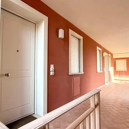 Se134 - Marotta, Bilocale Con Balcone E Garage Apartment *
