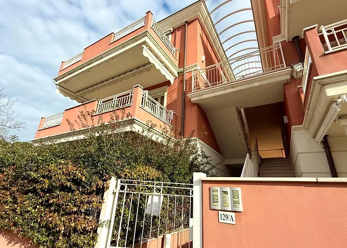 Se134 - Marotta, Bilocale Con Balcone E Garage * Marotta